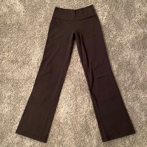 Black Lululemon Yoga Pants!